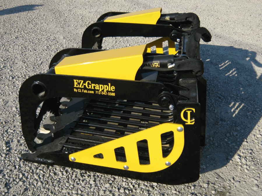 CL Fabricator Skid Steer Rock Bucket with grapple side view